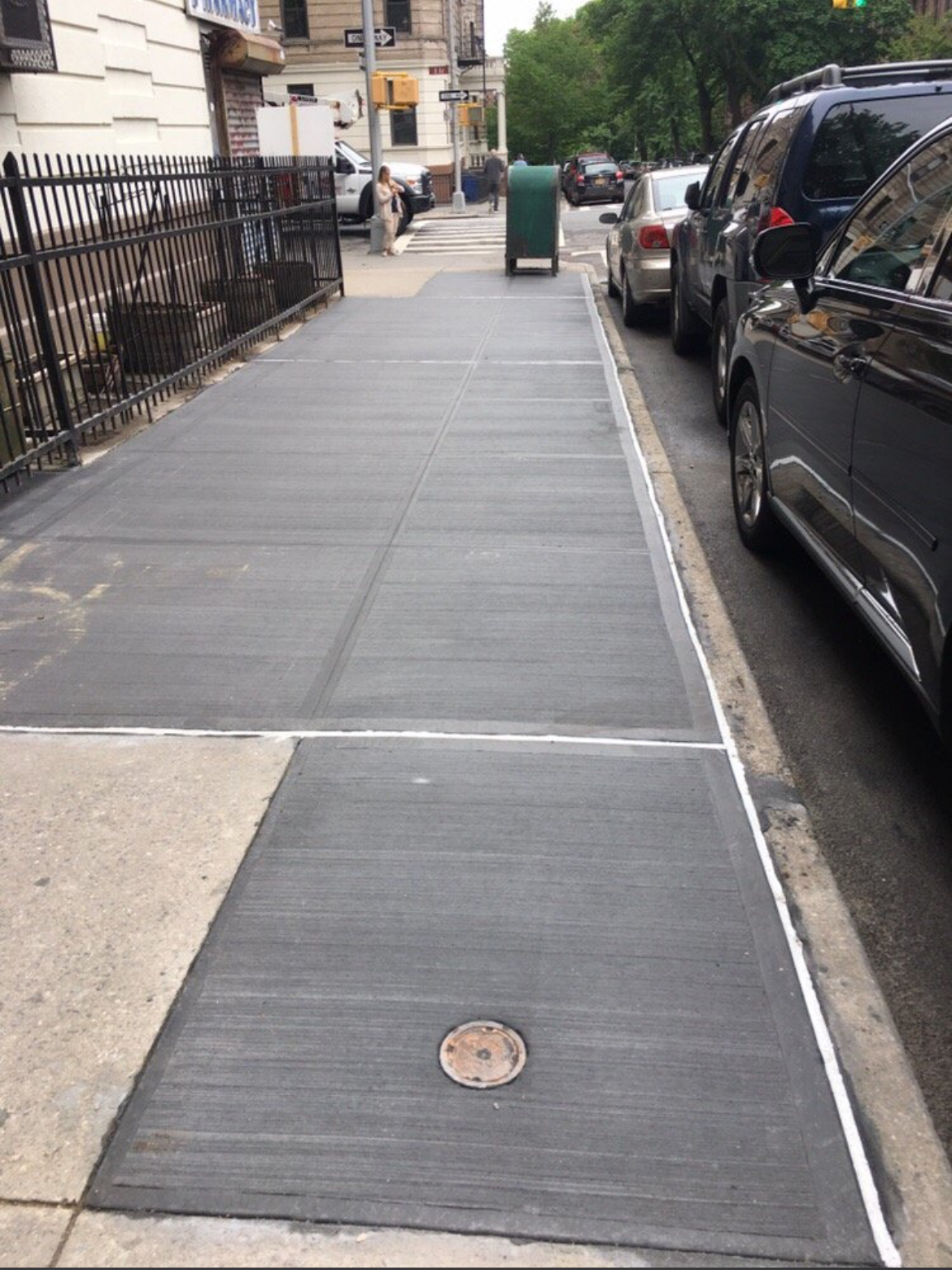 Sidewalk Replacement with Tree Pit Integration